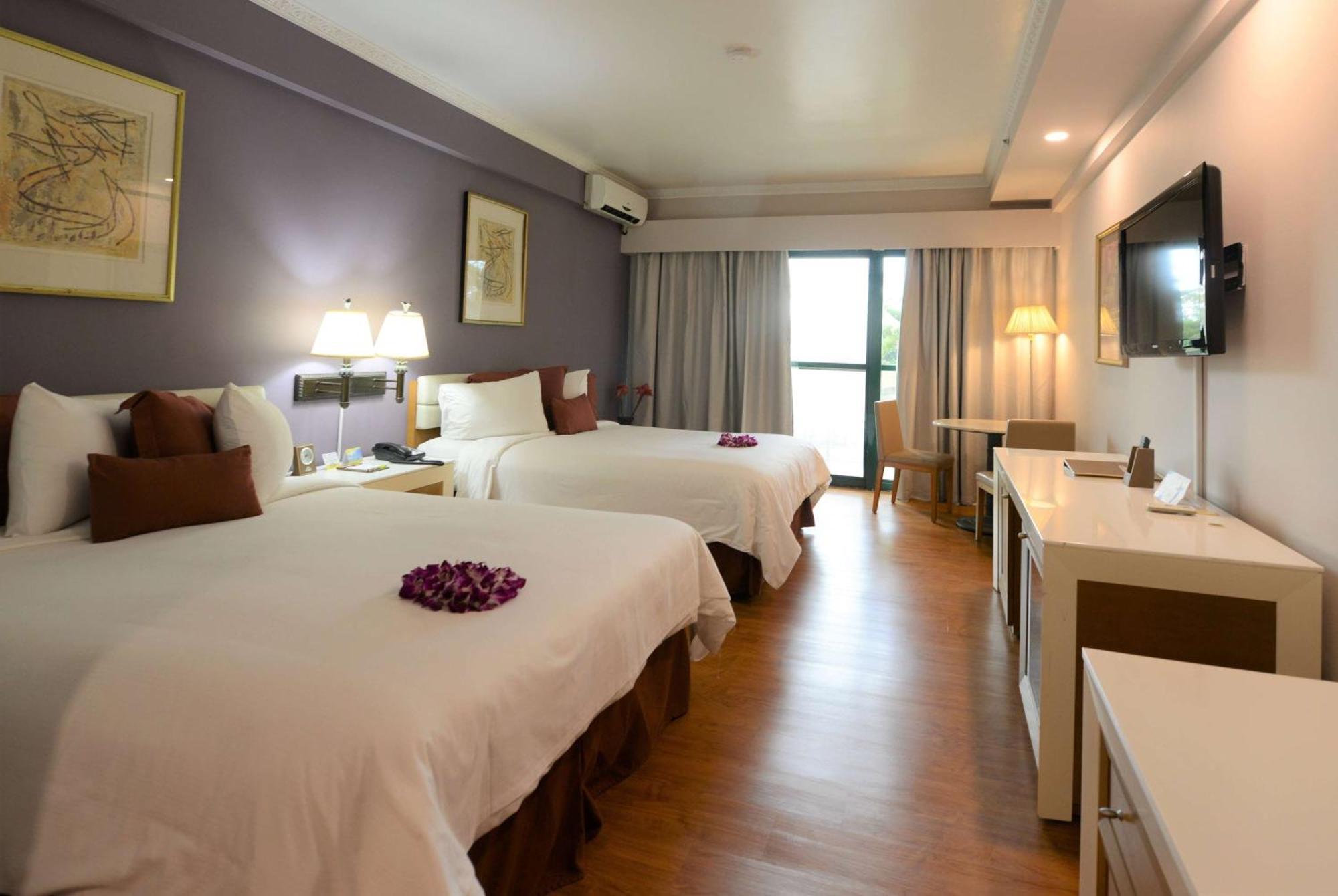 Days Inn Guam - Tamuning Esterno foto