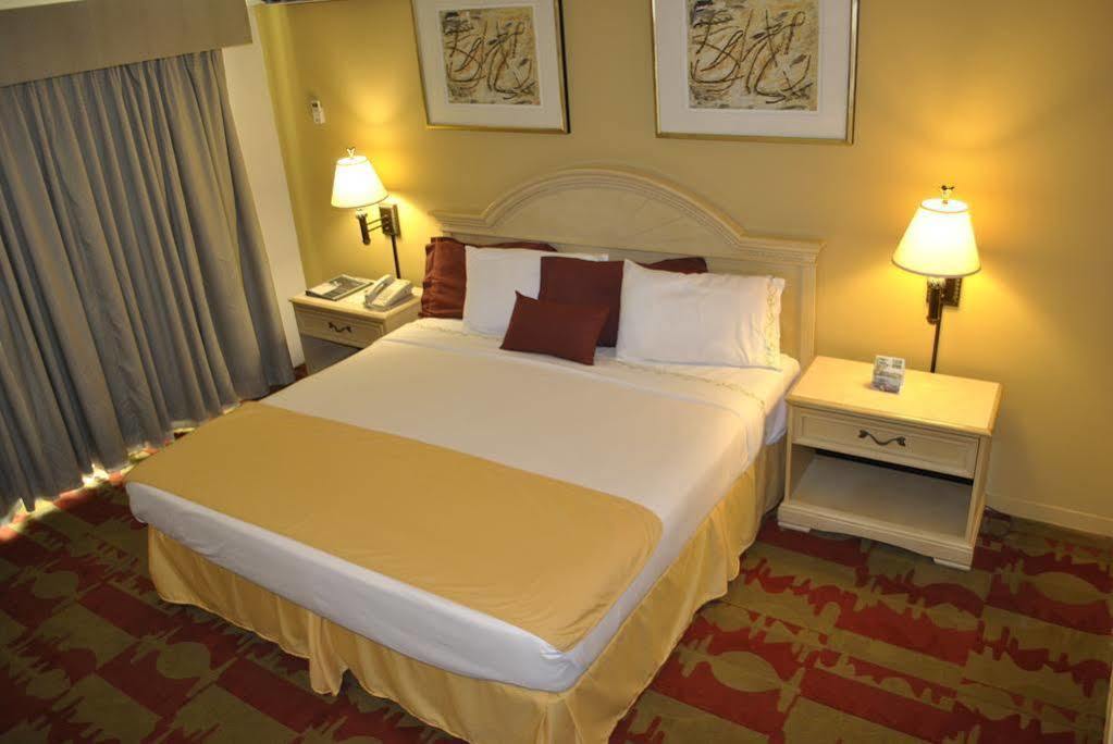 Days Inn Guam - Tamuning Esterno foto